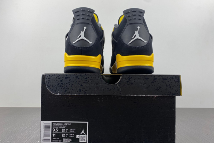 Air Jordan 4 DH6927-017