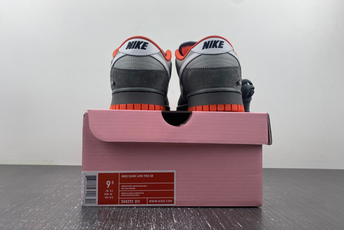 Nike SB Dunk Low 304292-011