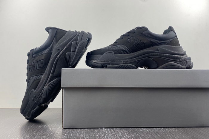 Ba*len*cia*ga triple s 710157 w3cu1 1000