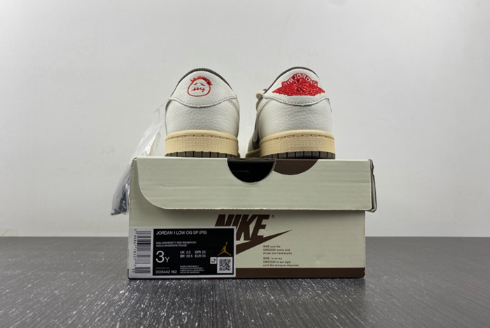 Travis Scott x Air Jordan 1 OG Low PS