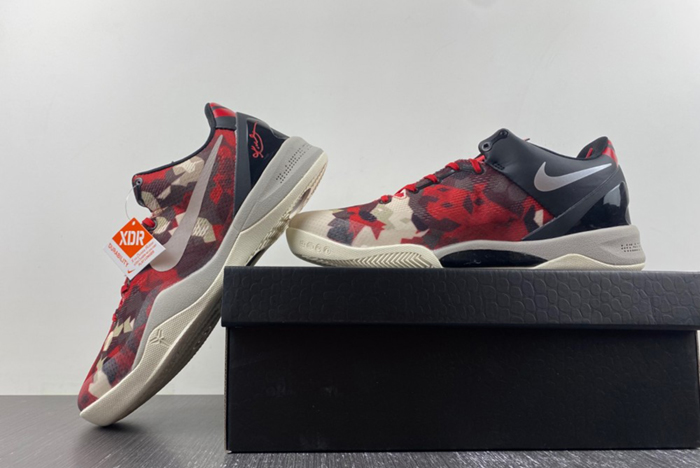 NIKE 555035-601 Kobe 8 System "Milk Snake" 555035-601