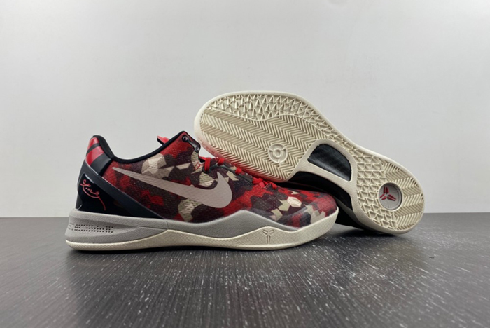 NIKE 555035-601 Kobe 8 System "Milk Snake" 555035-601