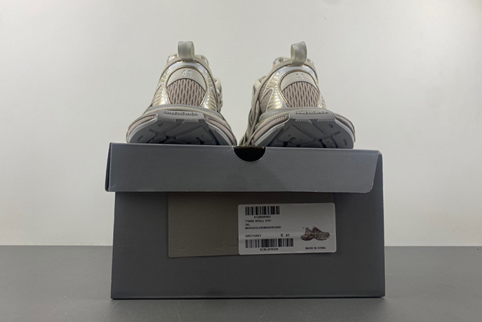 Ba*len*cia*ga phantom sneaker 778698 w3xll 9191