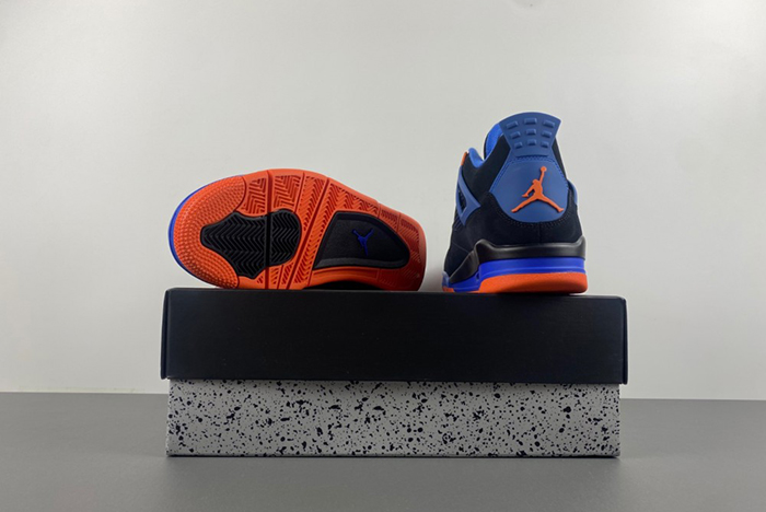 Air Jordan 4 Retro